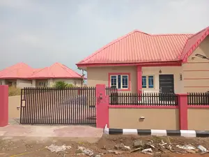 2bdrm Bungalow in Bluestone Garden, Obafemi-Owode for sale