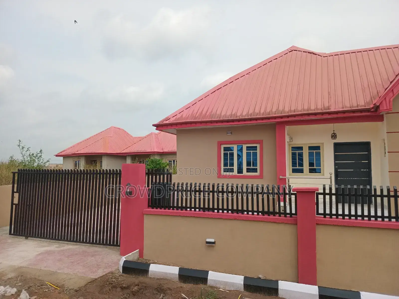 2bdrm Bungalow in Bluestone Garden, Obafemi-Owode for sale