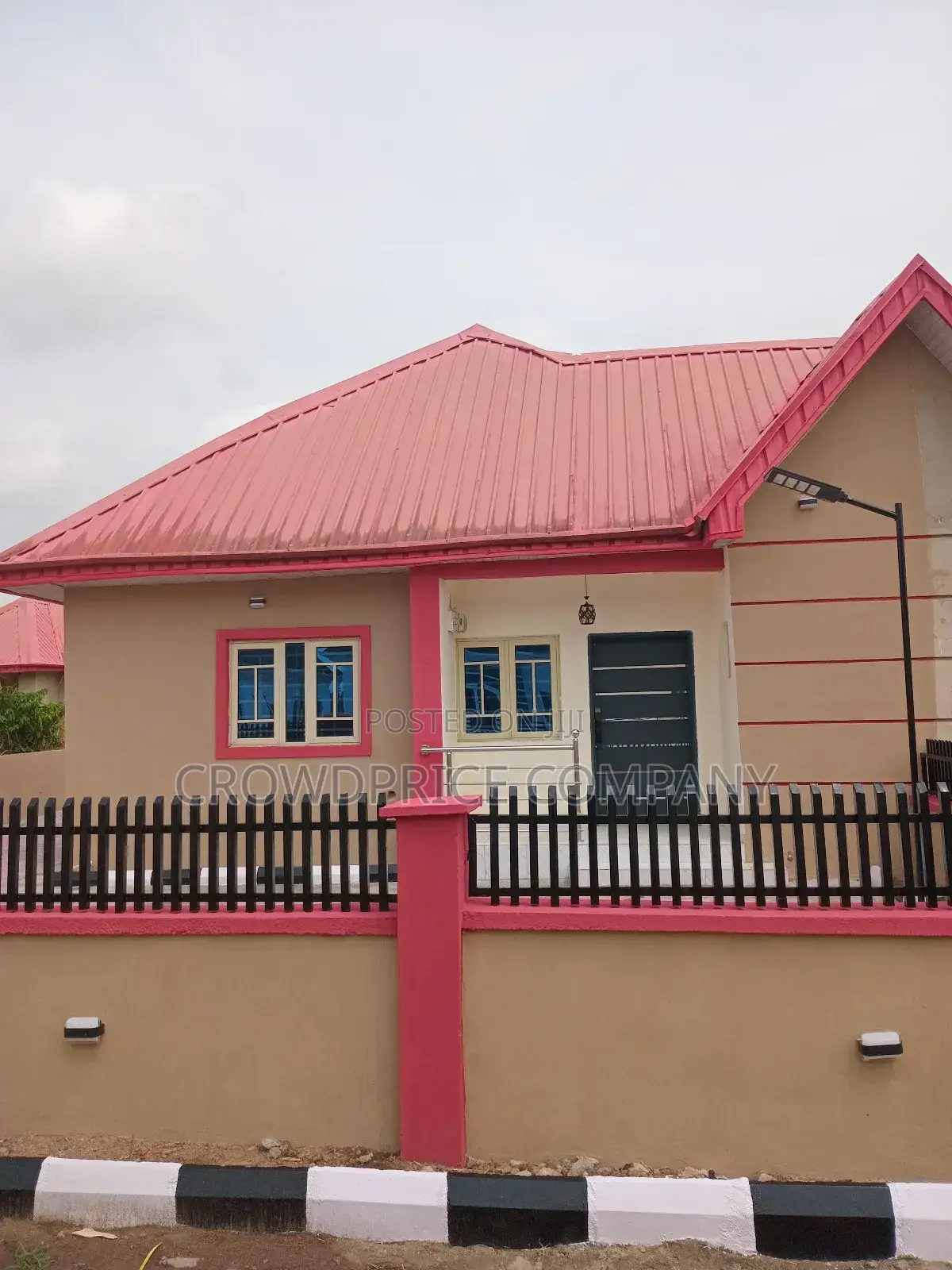 2bdrm Bungalow in Bluestone Garden, Obafemi-Owode for sale