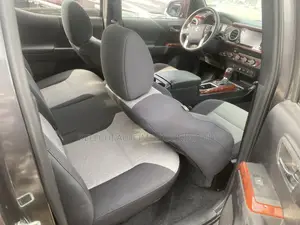 Toyota Tacoma 2020 Gray