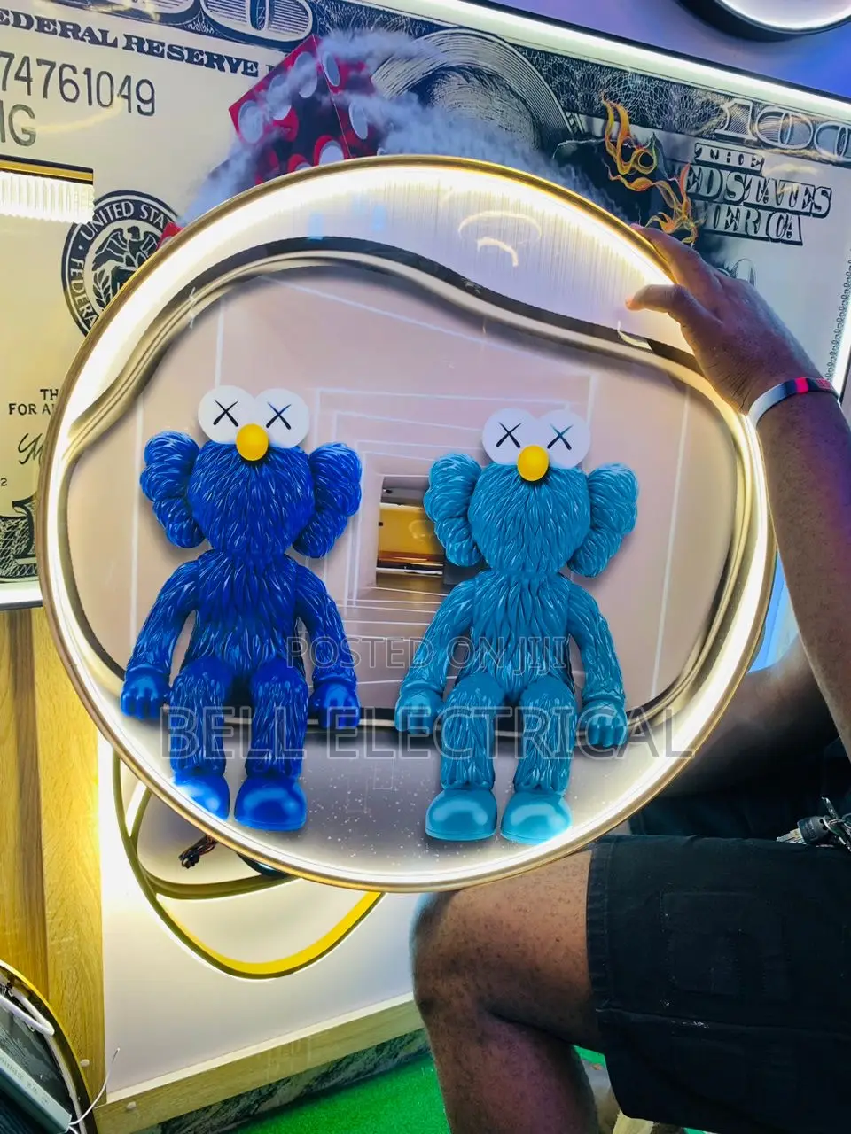 Wall Mural Lamp
