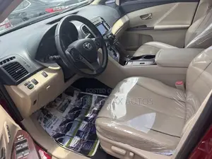 Toyota Venza 2015 Red