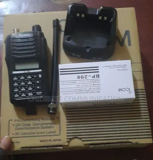 Icom _ V86 Walkie Talkie Radio Is Available
