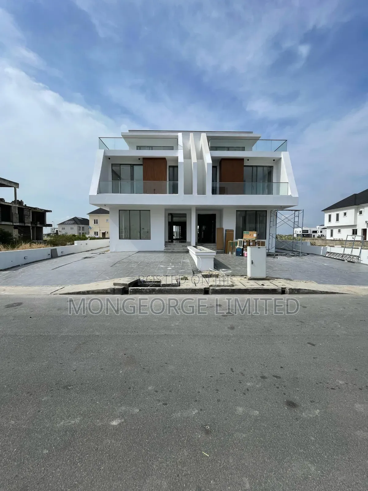 5bdrm Duplex In Ikate For Sale