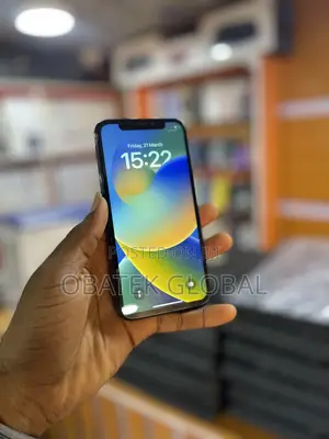Apple iPhone X 64 GB Black