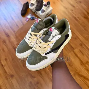 Photo - Original Nike Air Jordan 1 X Cactus Travis in Olive