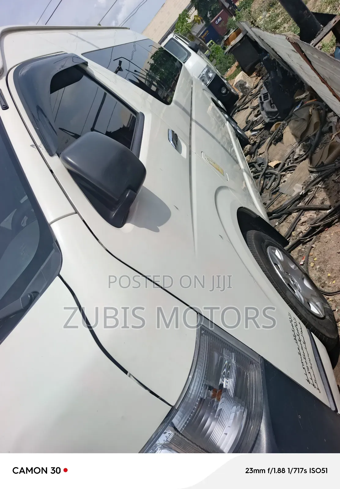 Toyota HiAce 2017 White