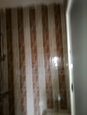 3bdrm Block of Flats in Independence Layout, Enugu for rent