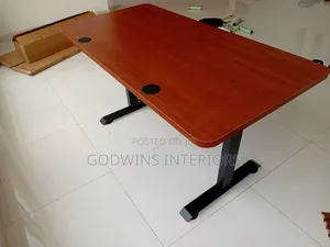 Electrical Adjustable Height 1.4meter