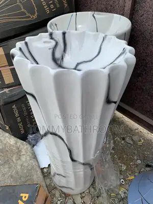 Standing Wash Hand Basin