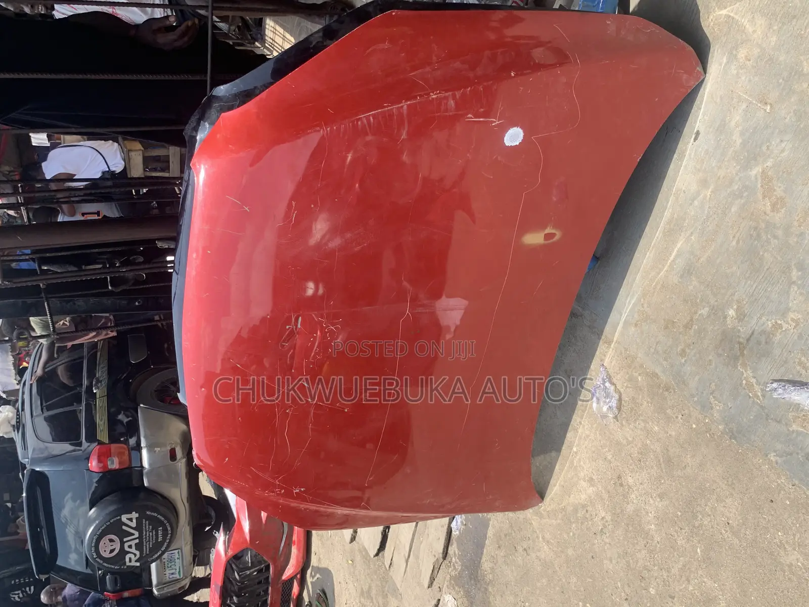 Bonnet Rav4 2012