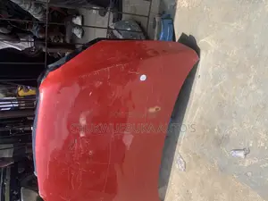 Bonnet Rav4 2012