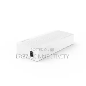 Tenda 8-Port 10/100 Fast Ethernet Switch