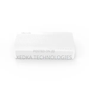 Tenda 8-Port 10/100 Fast Ethernet Switch