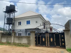 Furnished 2bdrm Block of Flats in Ushafa for sale