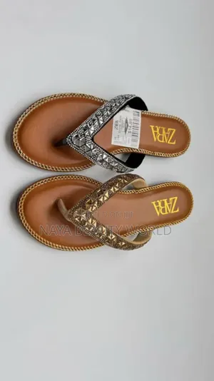 Beautiful Ladies Fashion Foot Wear