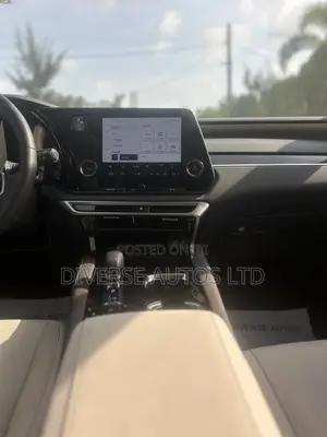 Lexus RX 2023 Silver