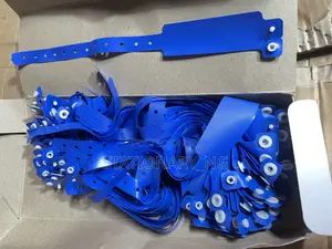 Multipurpose Rubber Clip Wristband