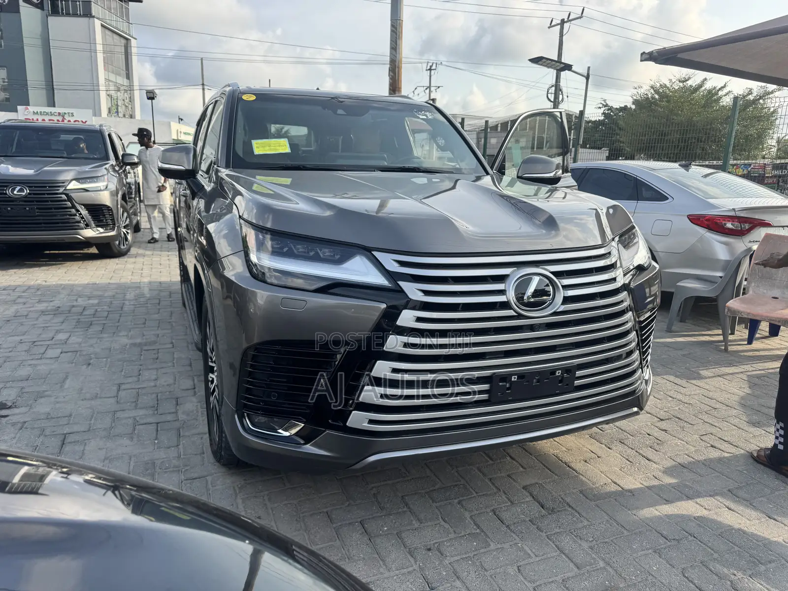 Lexus LX 2023 Gray