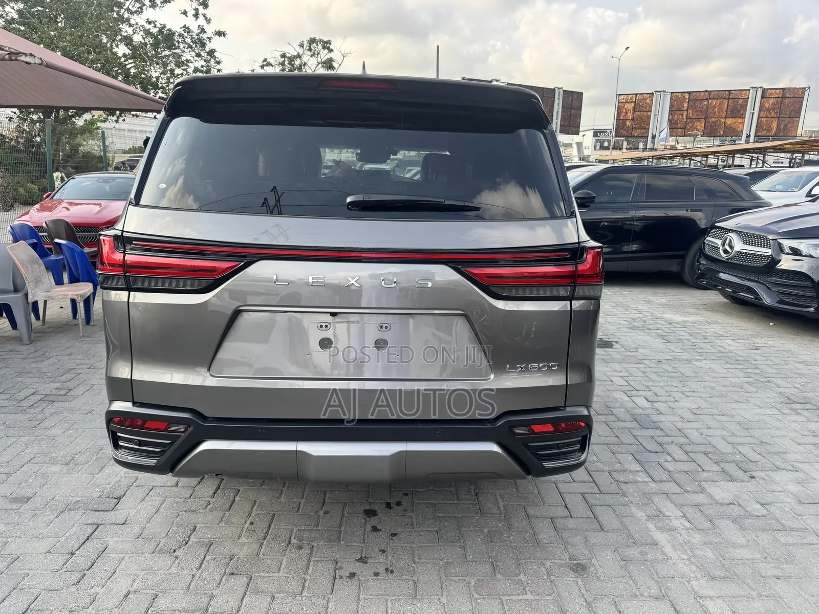 Lexus LX 2023 Gray