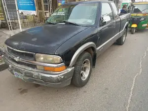 Chevrolet S-10 Automatic 2005 Black