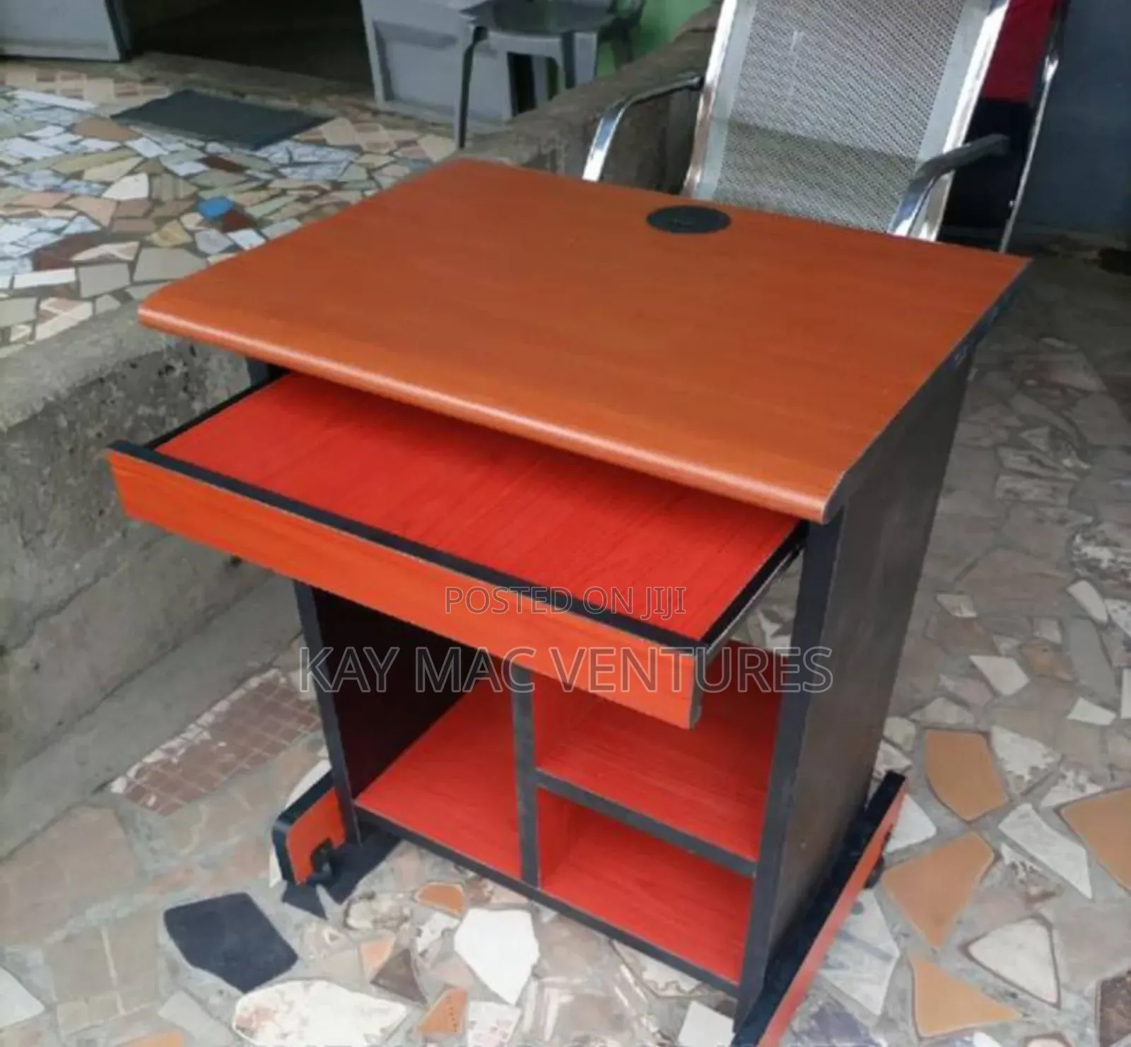 Computer Table