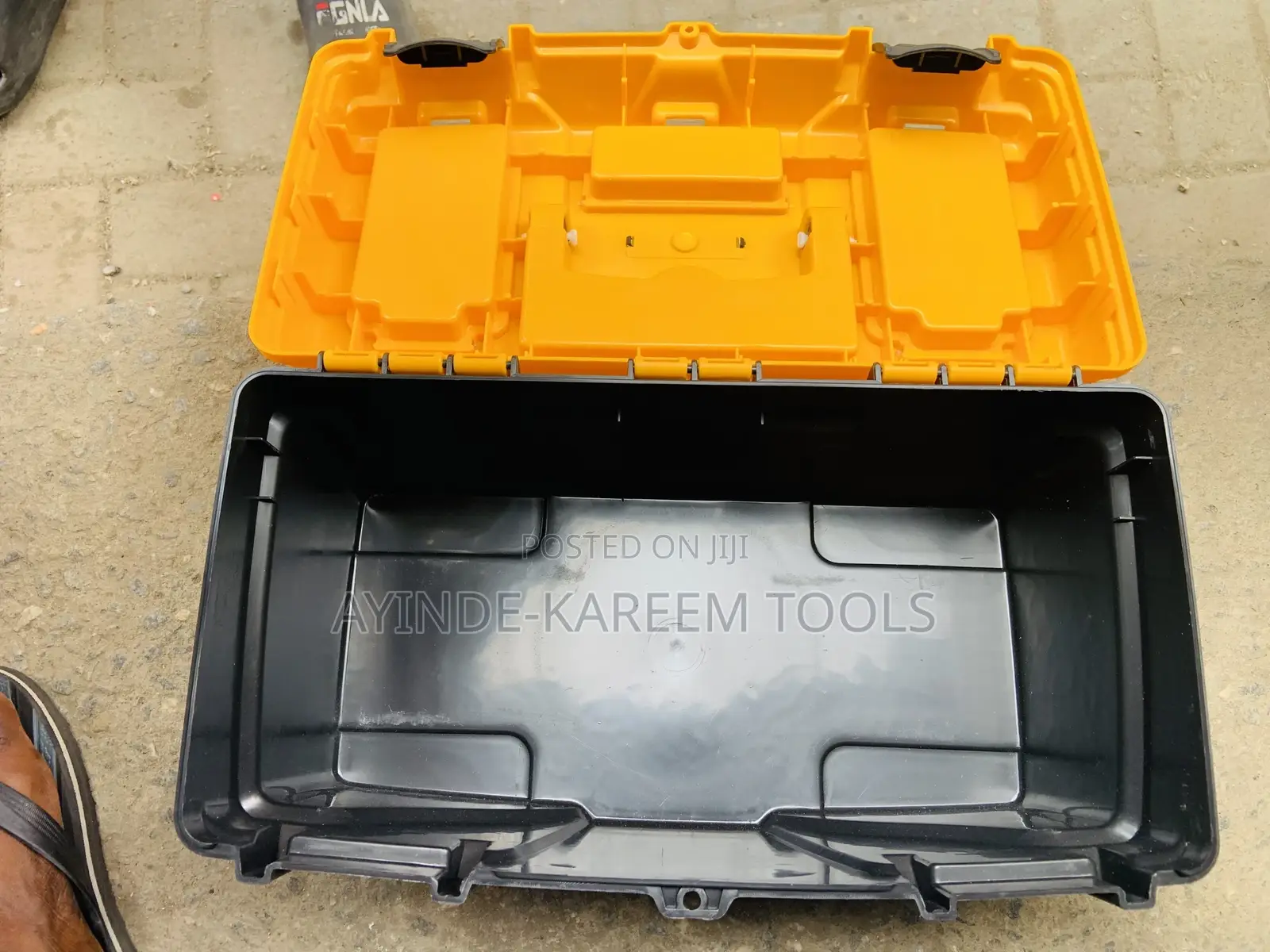 15” Empty Tool Box