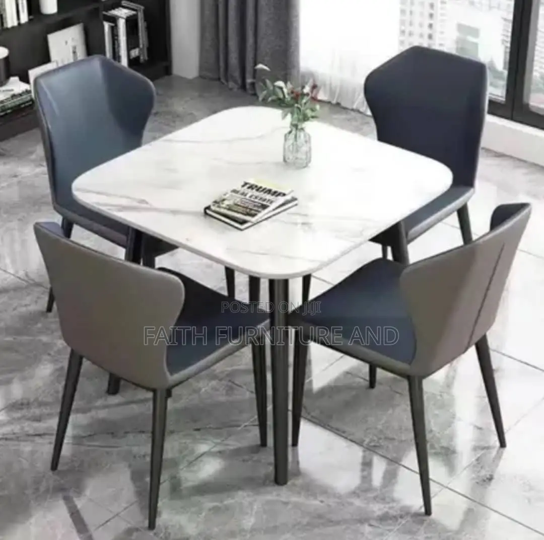4 Seaters Dining Set