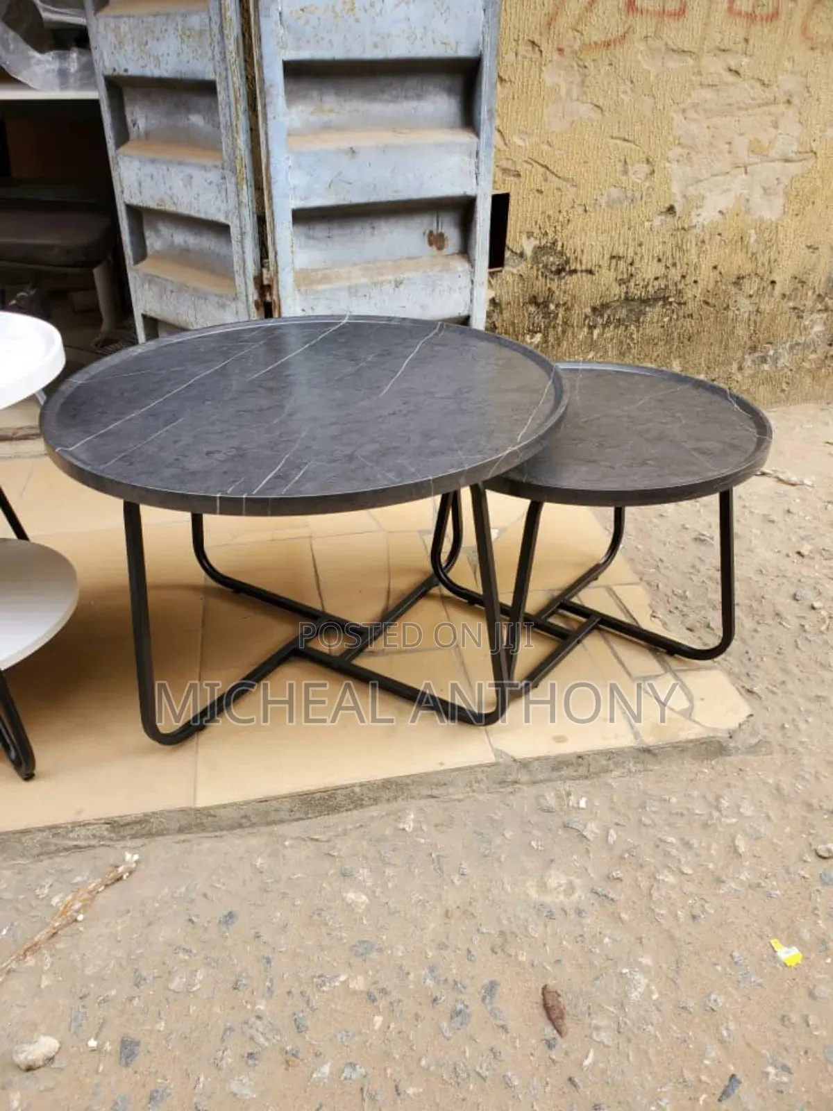 New Design Centre Table Wood Top