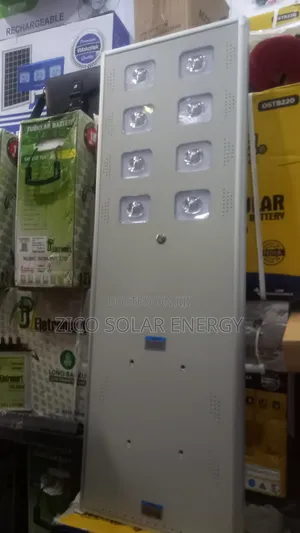 Wakatek 8 Eye Solar Street Light