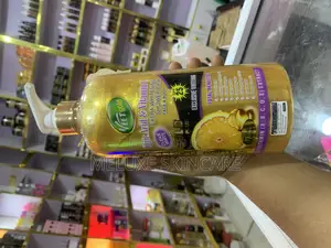 Veet Gold Kojic Acid Vitamin C Shower Gel