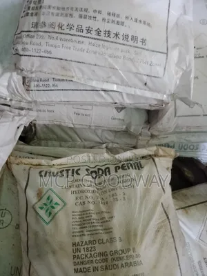 Caustic Soda Pearl