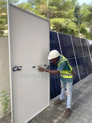 600watts Jinko Mono Panel Available