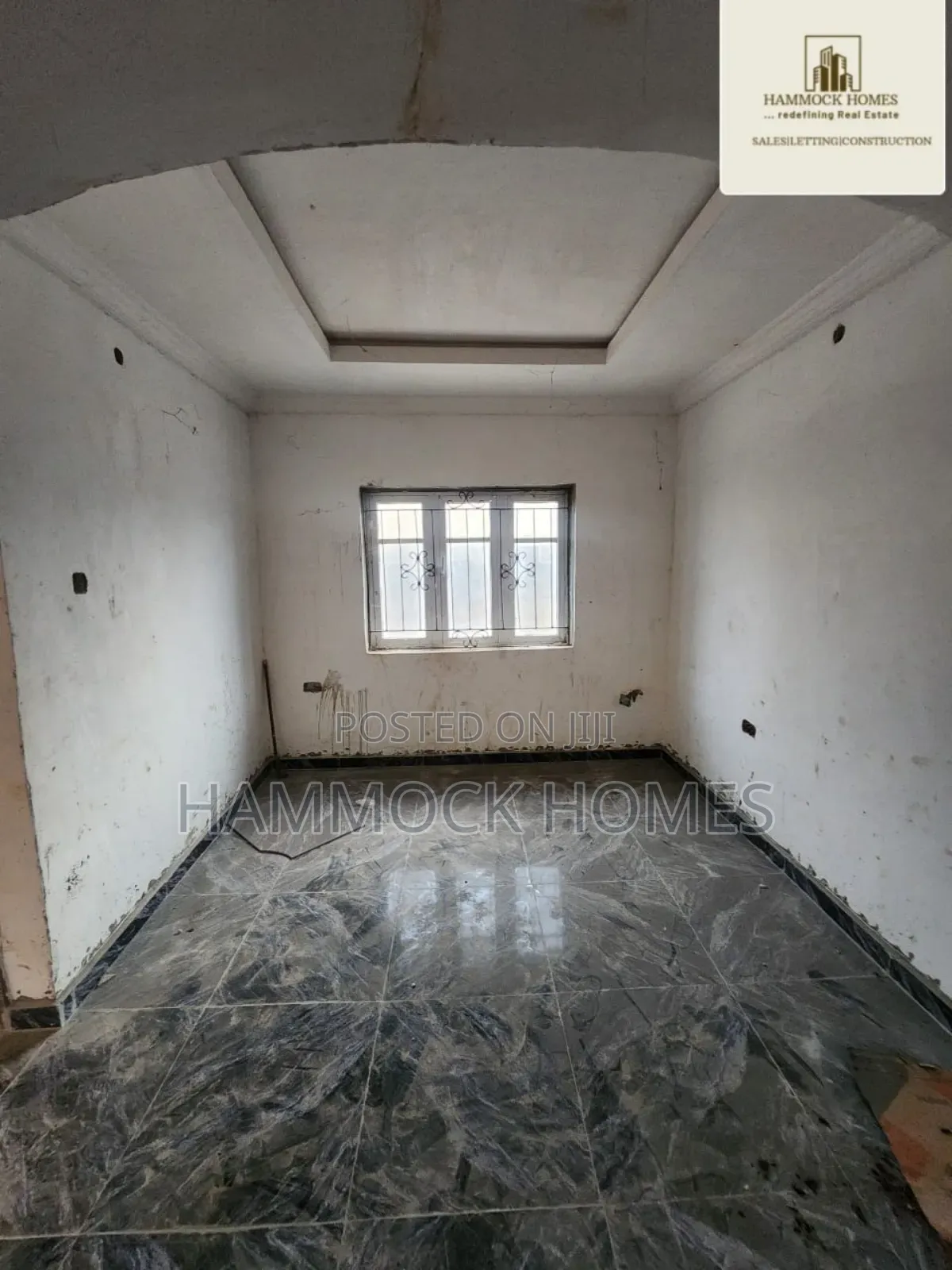 6bdrm Bungalow in Ibadan for sale