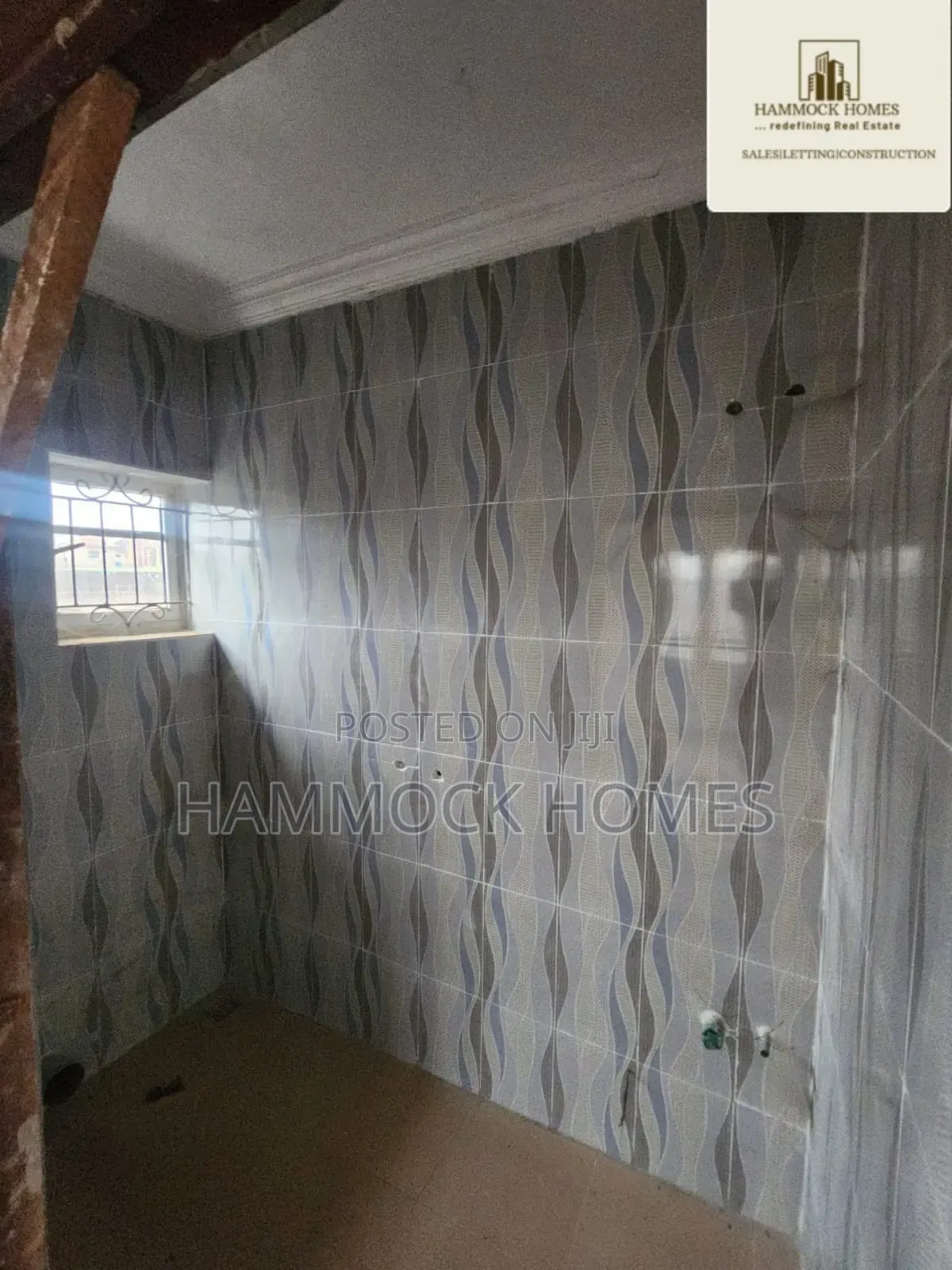 6bdrm Bungalow in Ibadan for sale