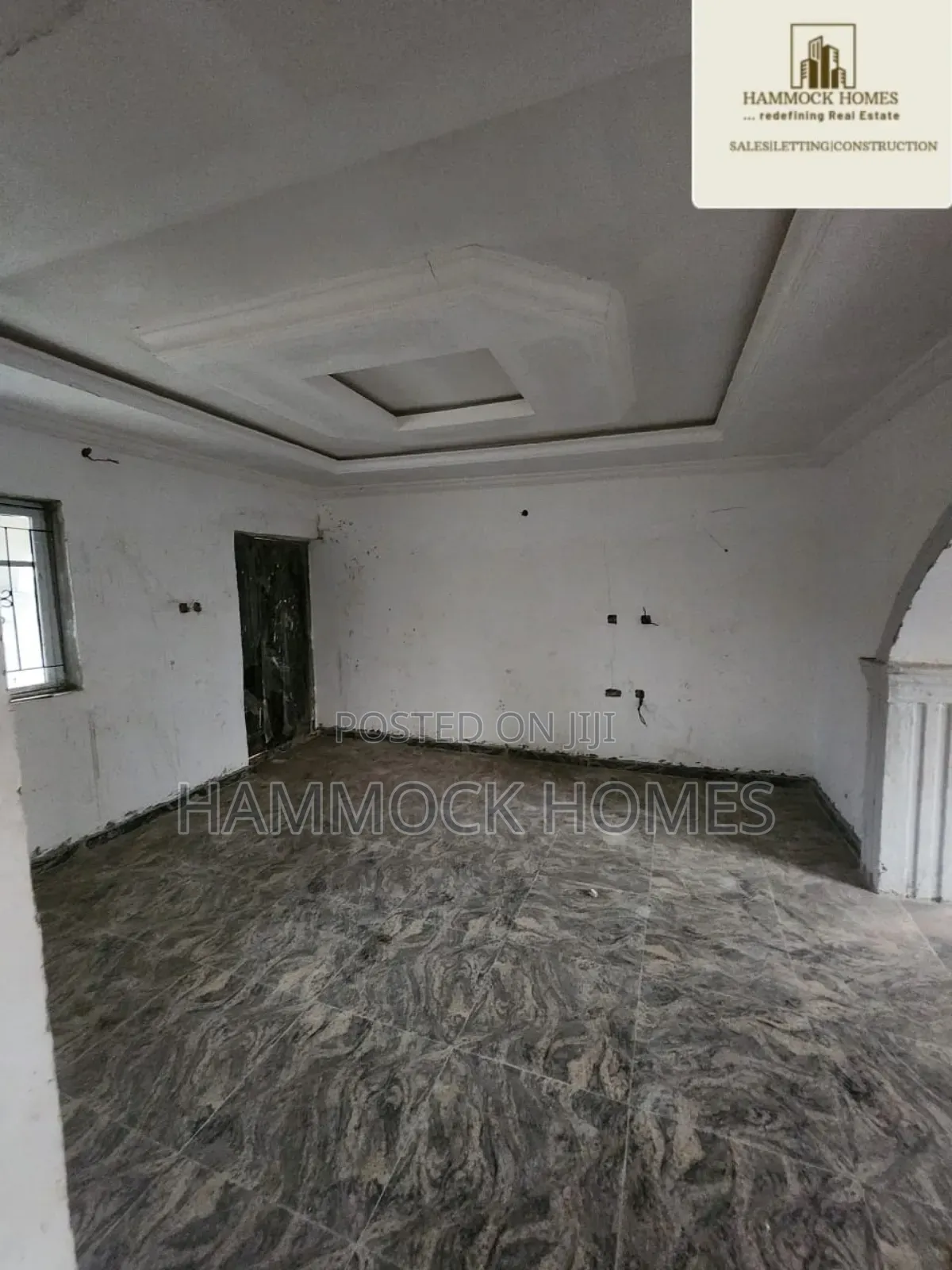 6bdrm Bungalow in Ibadan for sale