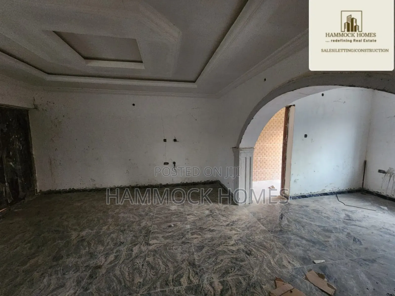 6bdrm Bungalow in Ibadan for sale