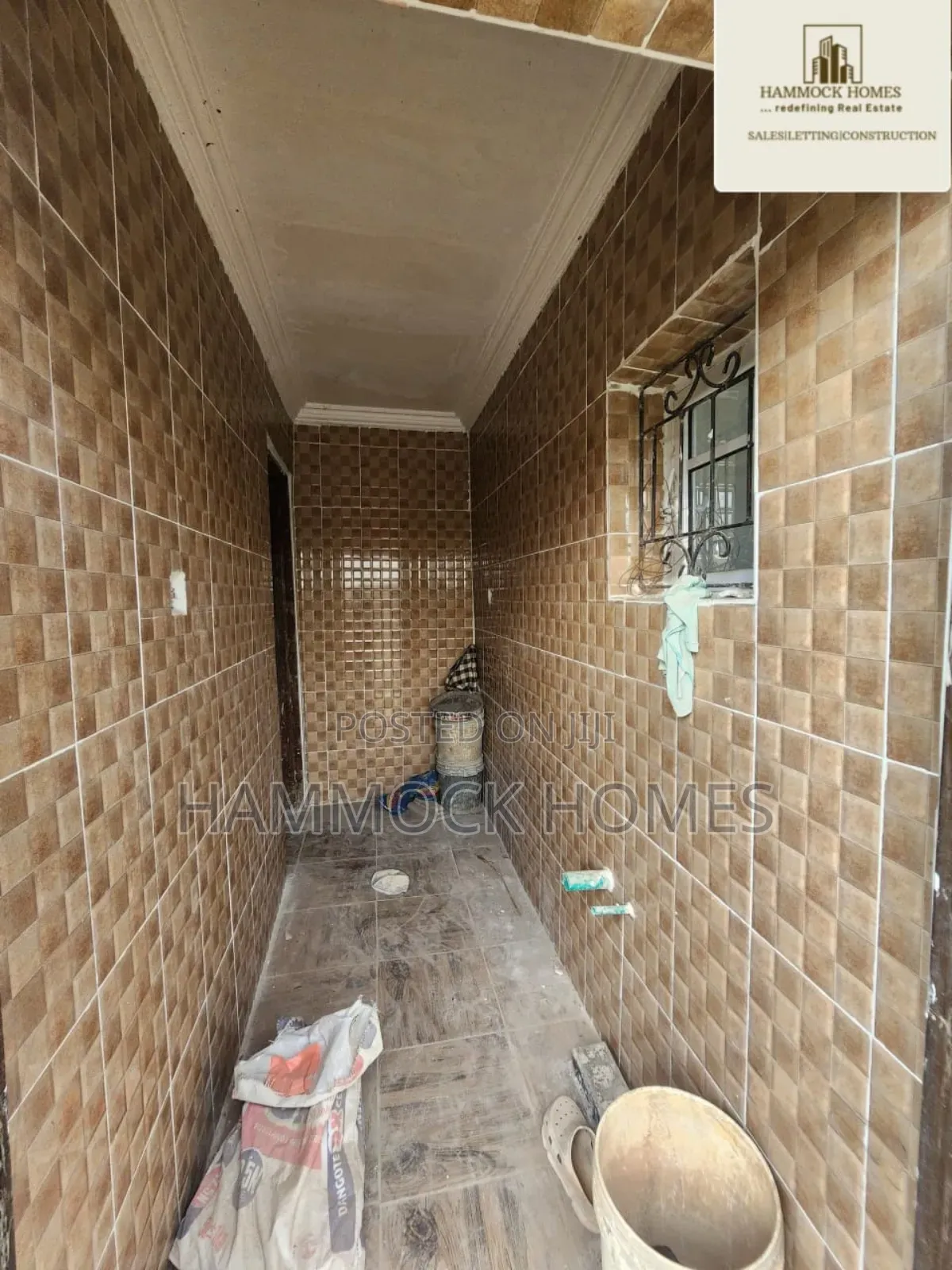 6bdrm Bungalow in Ibadan for sale