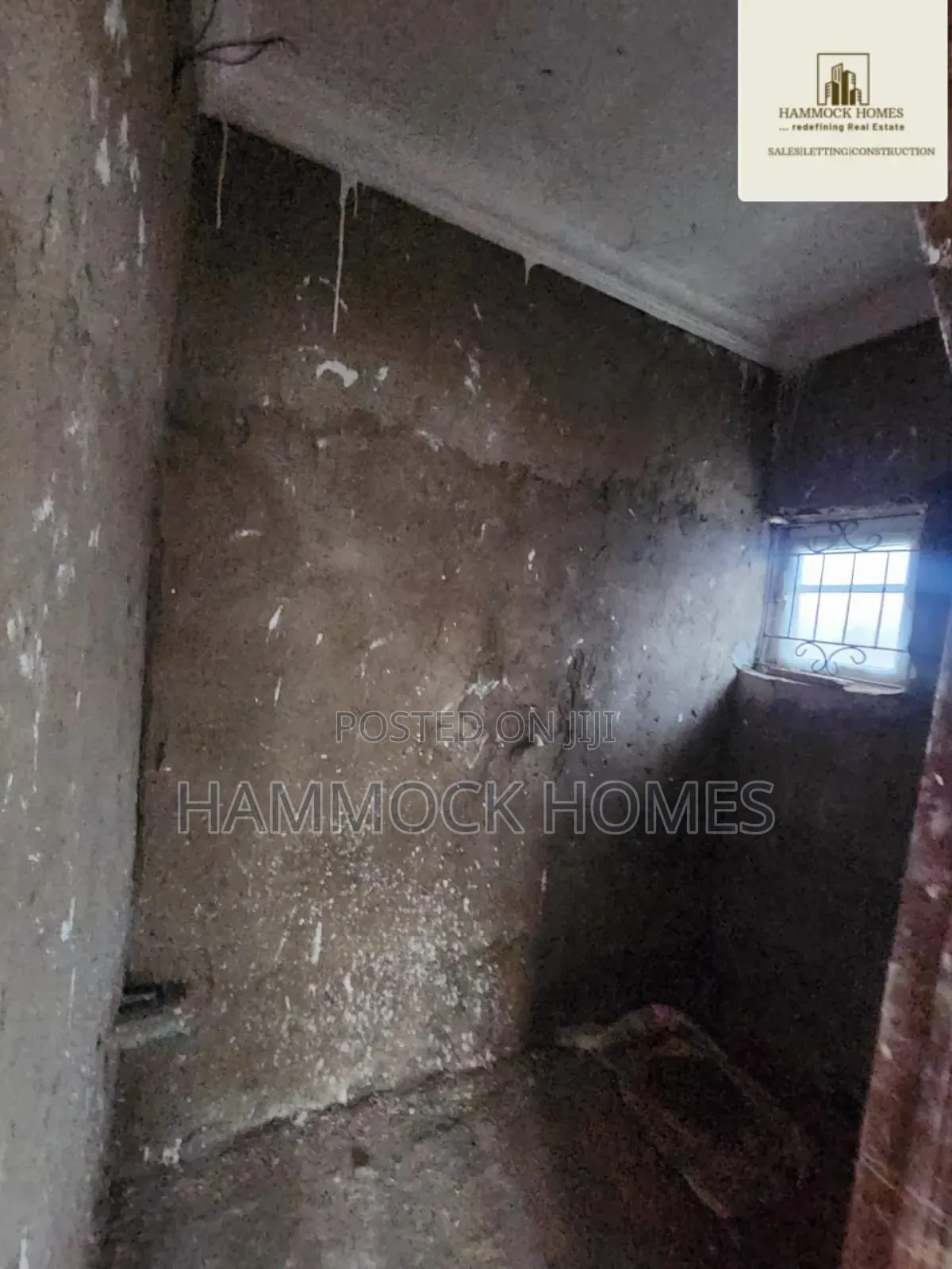 6bdrm Bungalow in Ibadan for sale