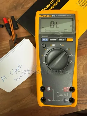 Fluke 179 True RMS Multimeter With Backlight and Temperature
