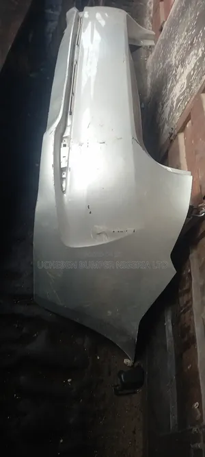Empty Back Tokunbor Bumper Toyota Avensis 2020