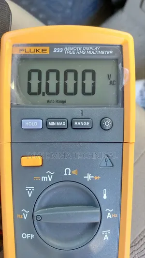Fluke 233 True-RMS Remote Display Digital Multimeter