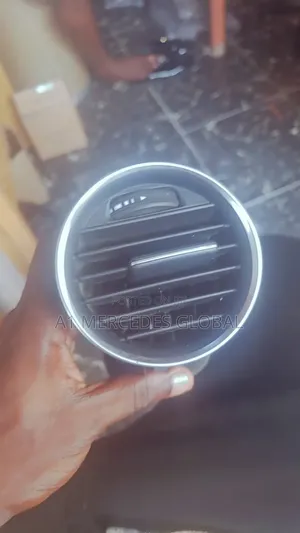 Mercedes-Benz C300 W204 a/C Vent 2013