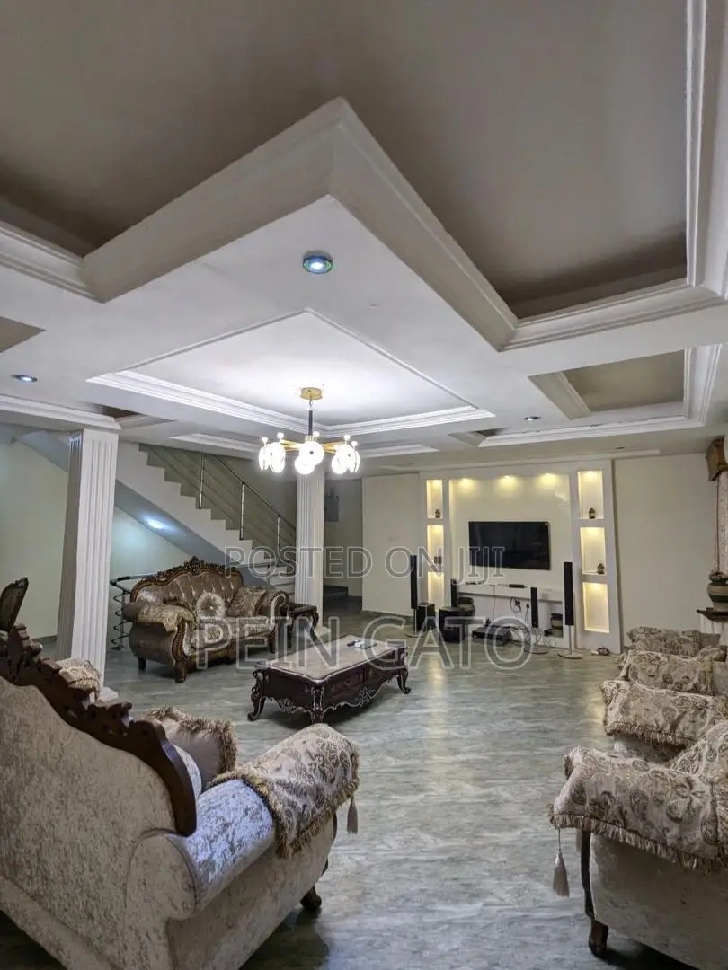 Beautiful 4 Bed Shared Apartment