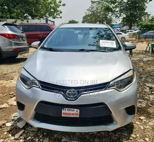 Toyota Corolla 2015 Silver