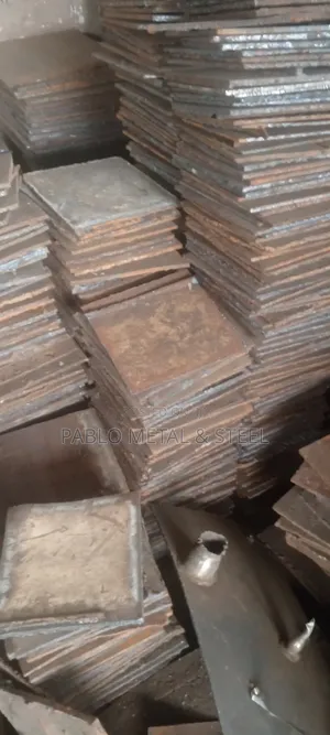 1ft X 1ft X 10mm Base Plates.