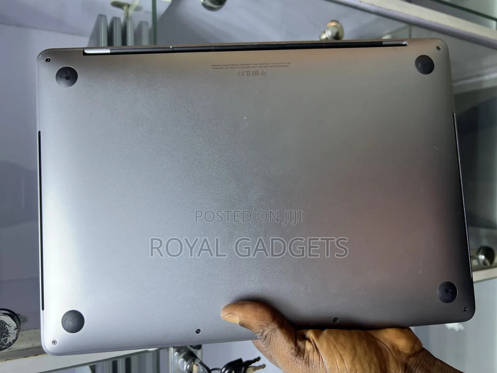 Laptop Apple MacBook Pro 2017 16GB Intel Core i7 SSD 512GB