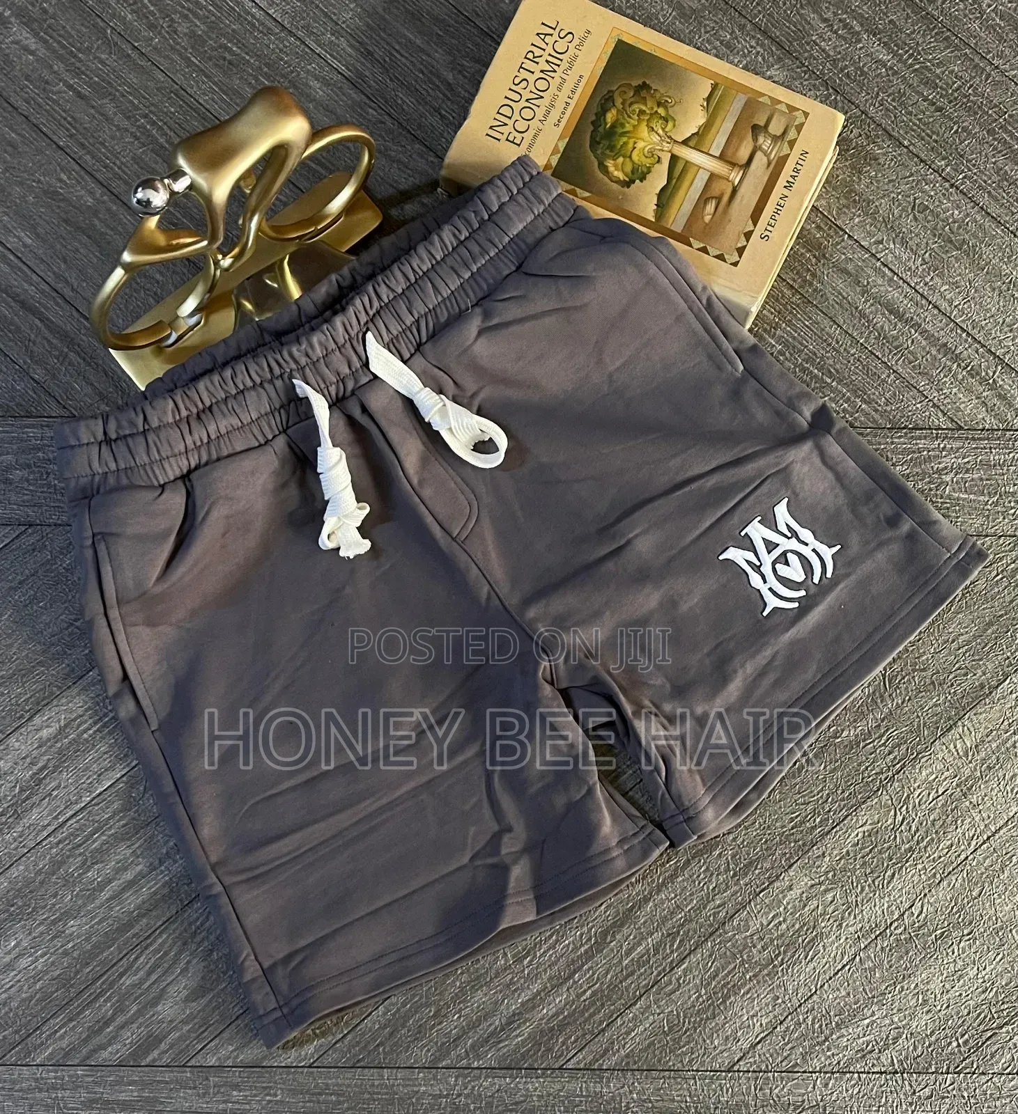 Luxurious Short Joggers Available in Store