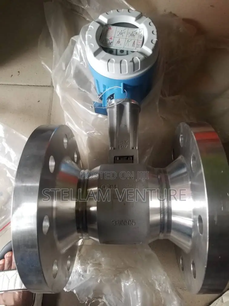 Electronic Magnetic Digital Flow Meter