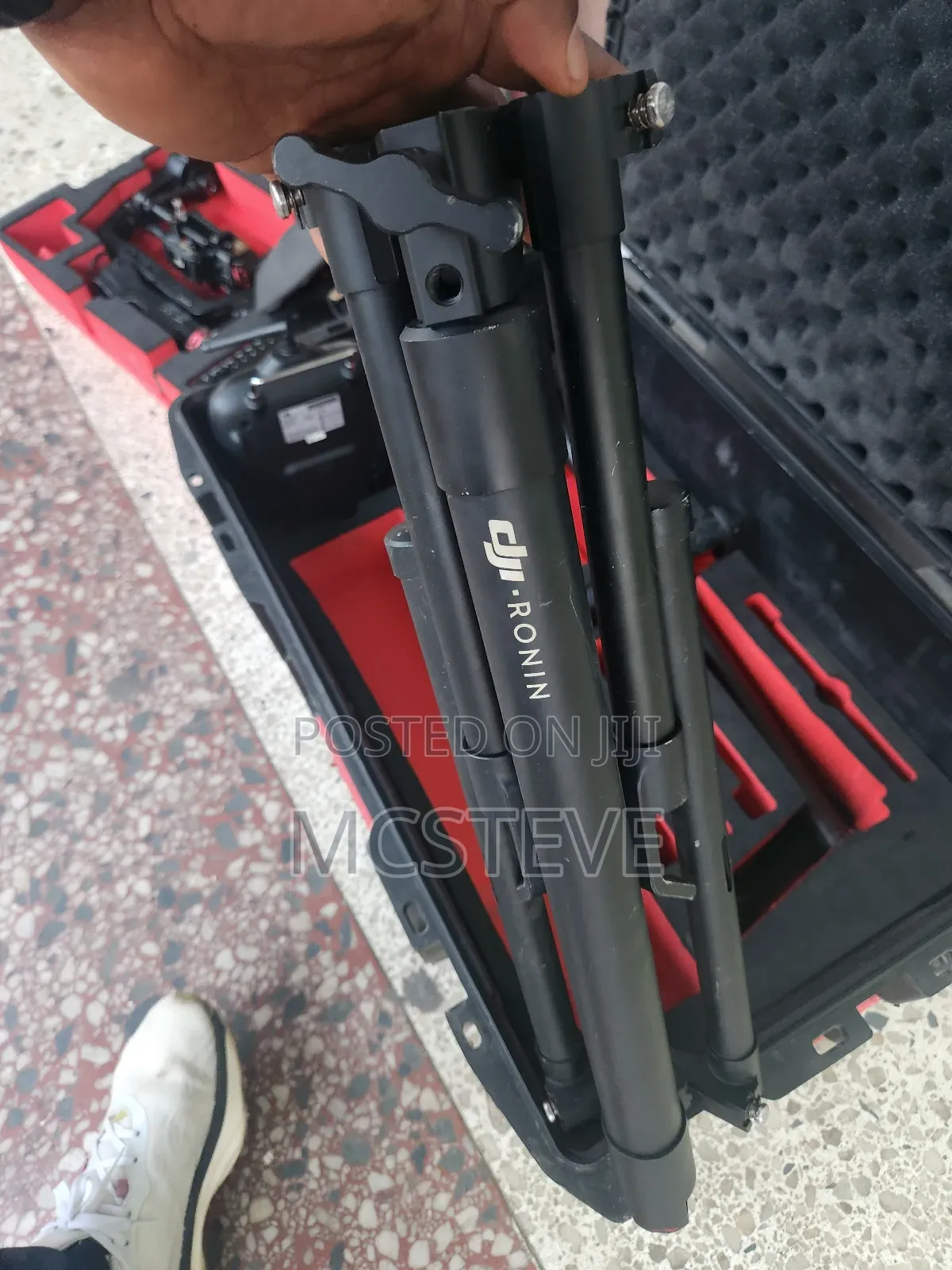 Dji Ronin 3-Axis Handheld Camera Gimbal With Case